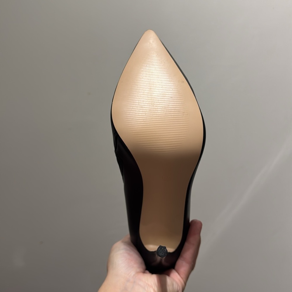 Coleter Black Heeled Boots with Pointed Toe and High Stiletto Heel - Picture 3 of 6